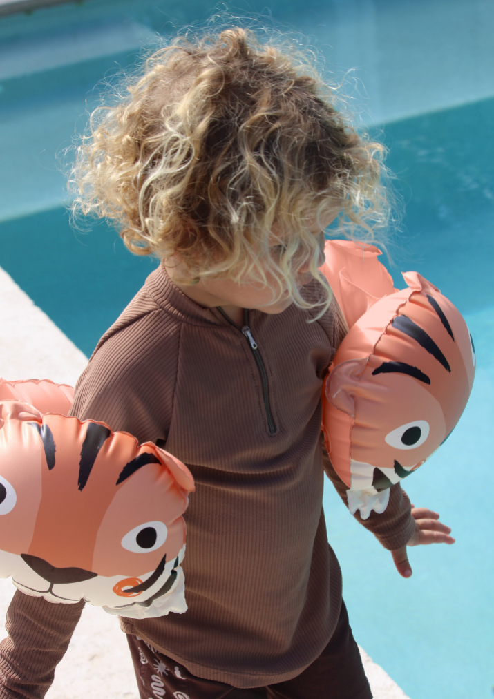 INFLATABLE ARM BANDS
