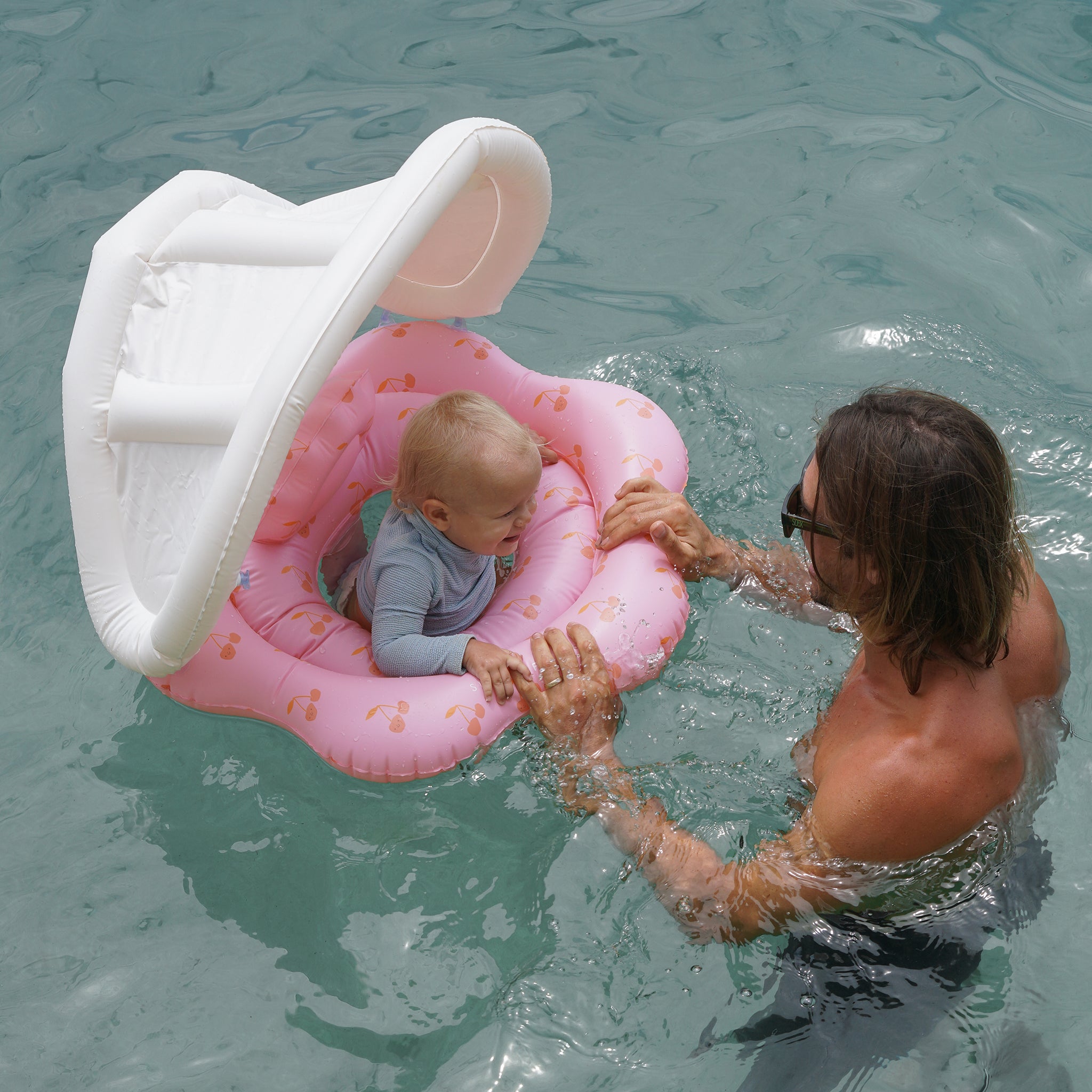 BABY FLOAT