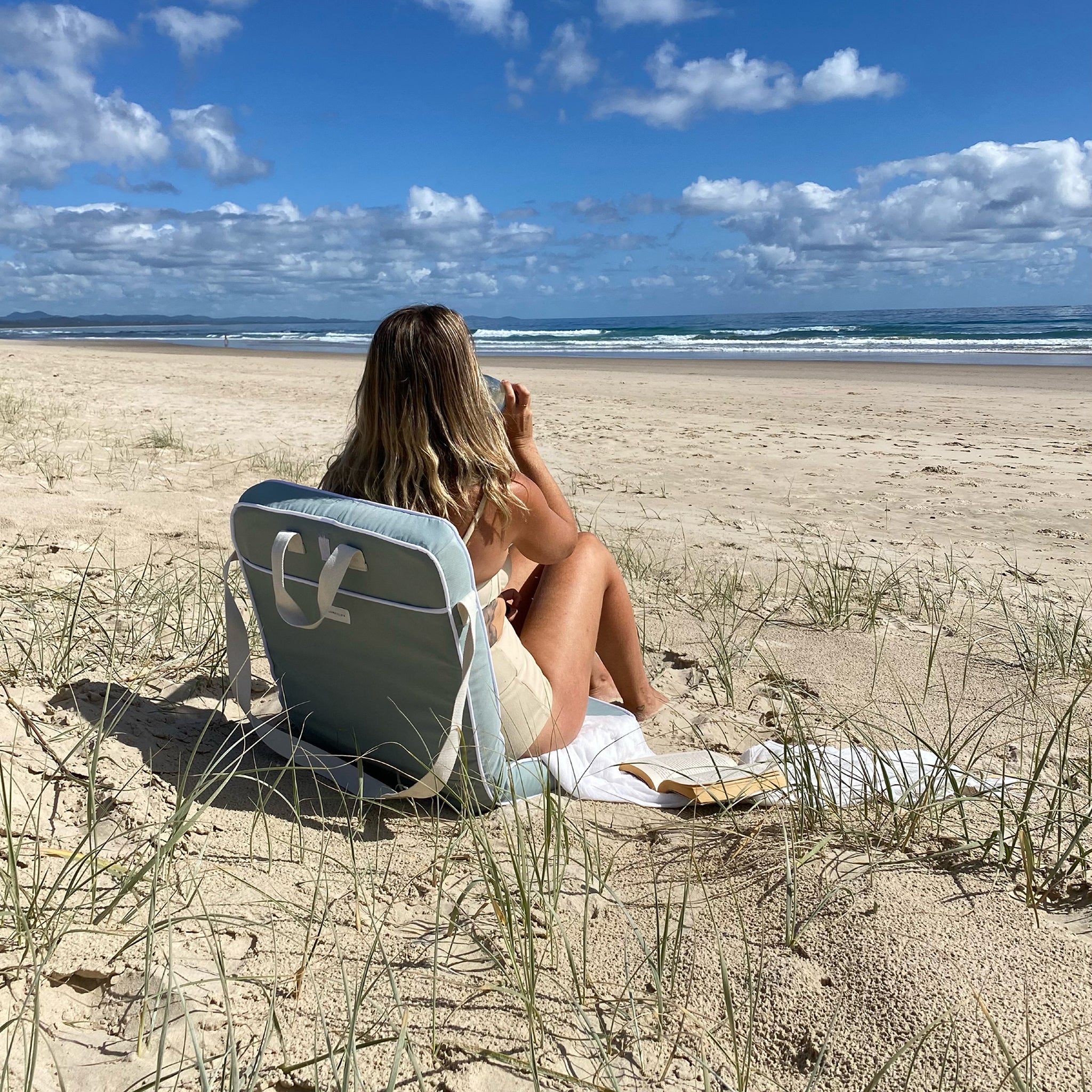 TAKE ANYWHERE FOLDING CHAIR