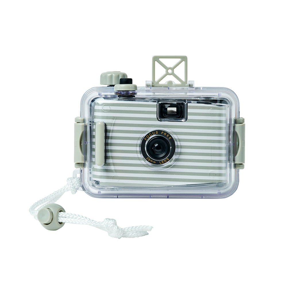 UNDERWATER CAMERA